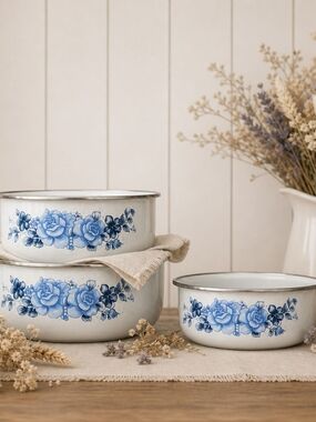 VTG Lincoware Enamel Nesting Bowls Set of 3 Blue Velvet Rose Cottagecore